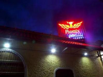 Phoenix Hotel 安吉利斯 外观 照片