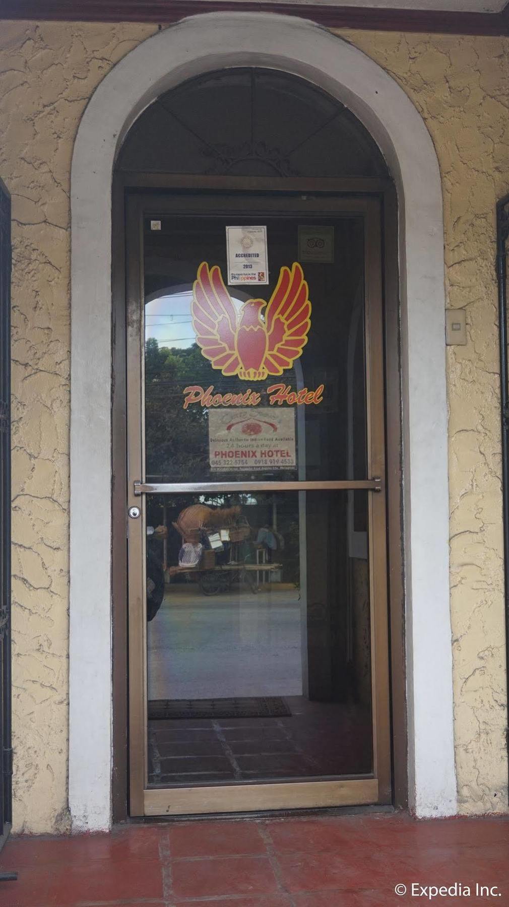 Phoenix Hotel 安吉利斯 外观 照片