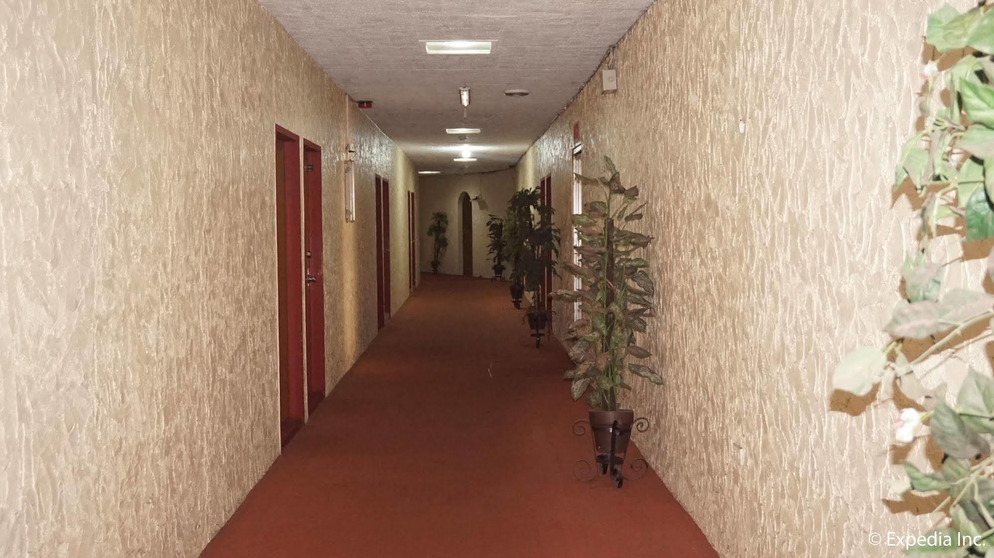 Phoenix Hotel 安吉利斯 外观 照片